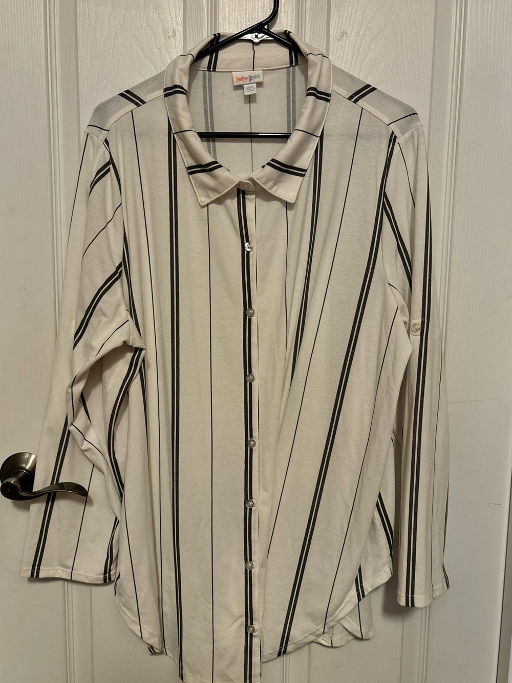 Lularoe Like New Set of TWO 2XL Valentina Button Long Sleeve Black White